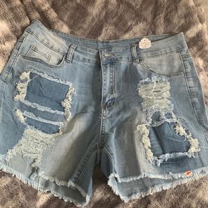 So Much Joy Distressed Jean shorts. NWT Size Large Size 10-12